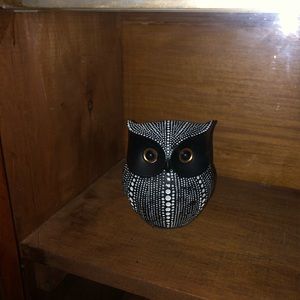 Small decorative black owl
